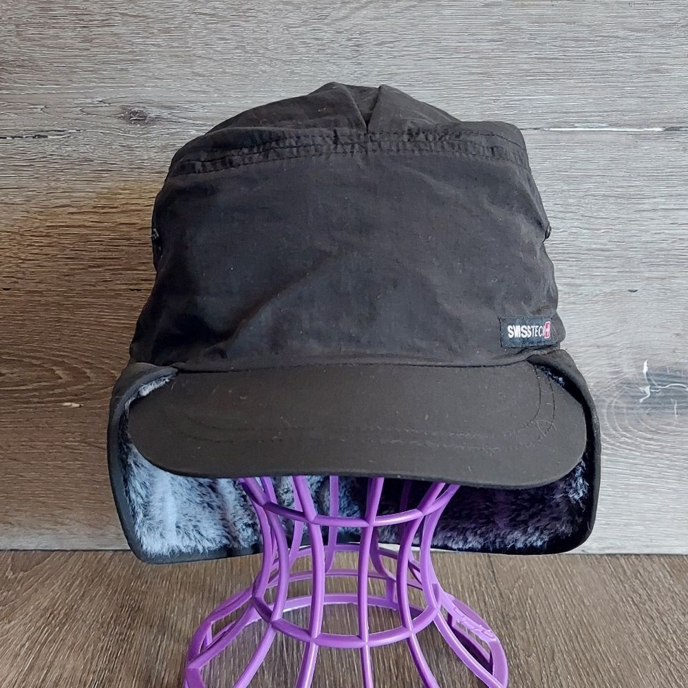 SWISS TECH EAR FLAP HAT - BLACK